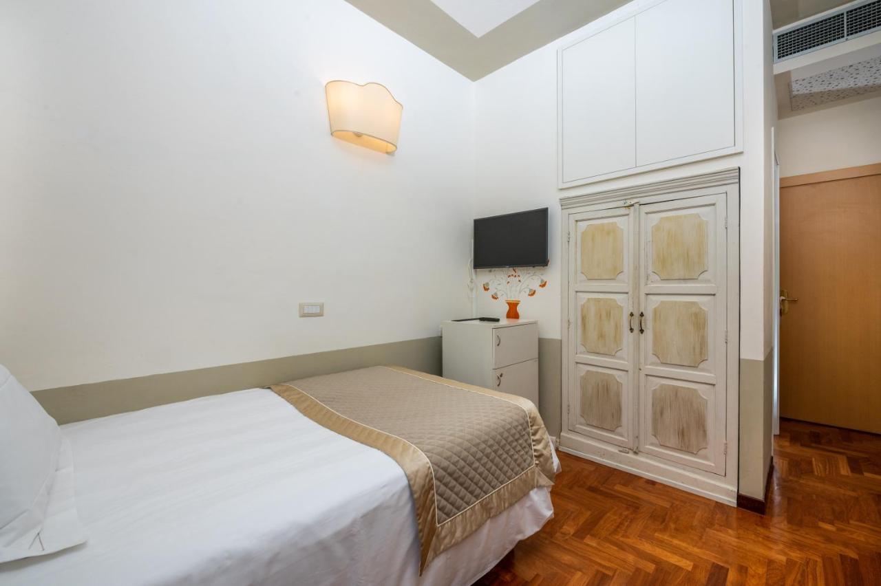 באניו ויניוני Albergo Le Terme מראה חיצוני תמונה